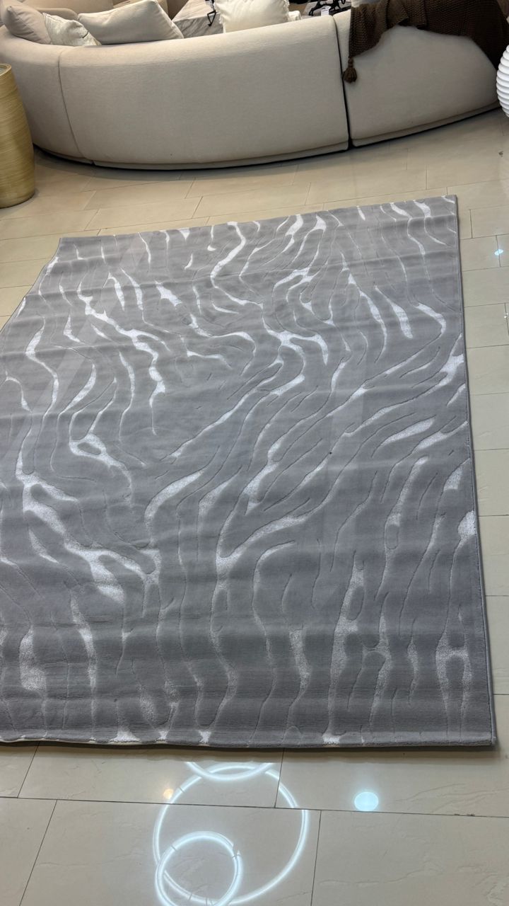 7 by 10ft rug