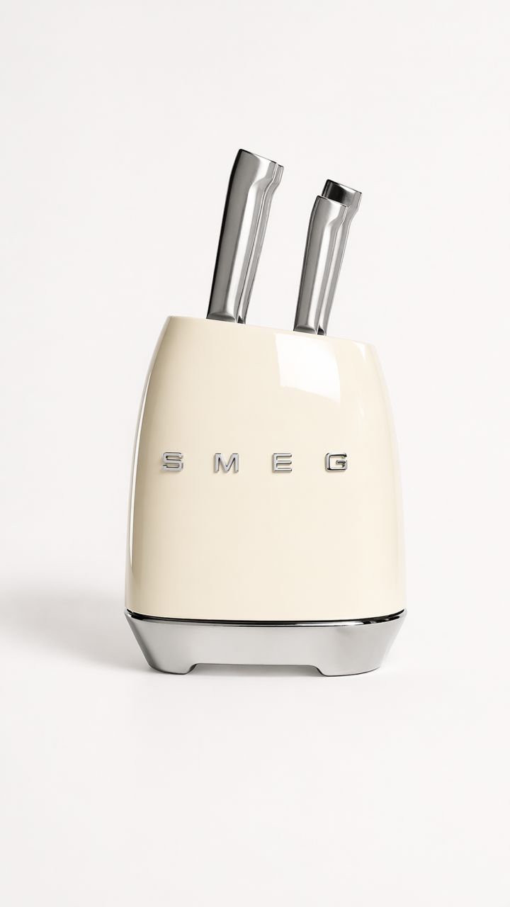 Smeg knife set
