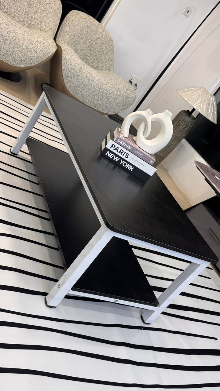 Minimalist coffee table