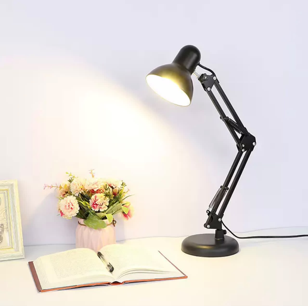 Reading lamp
