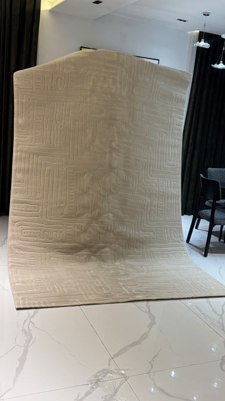 7 by 10ft rug