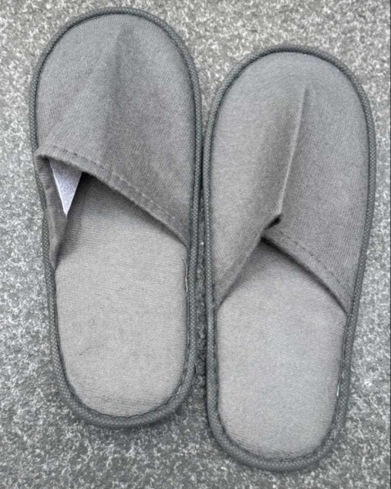 Indoor slippers