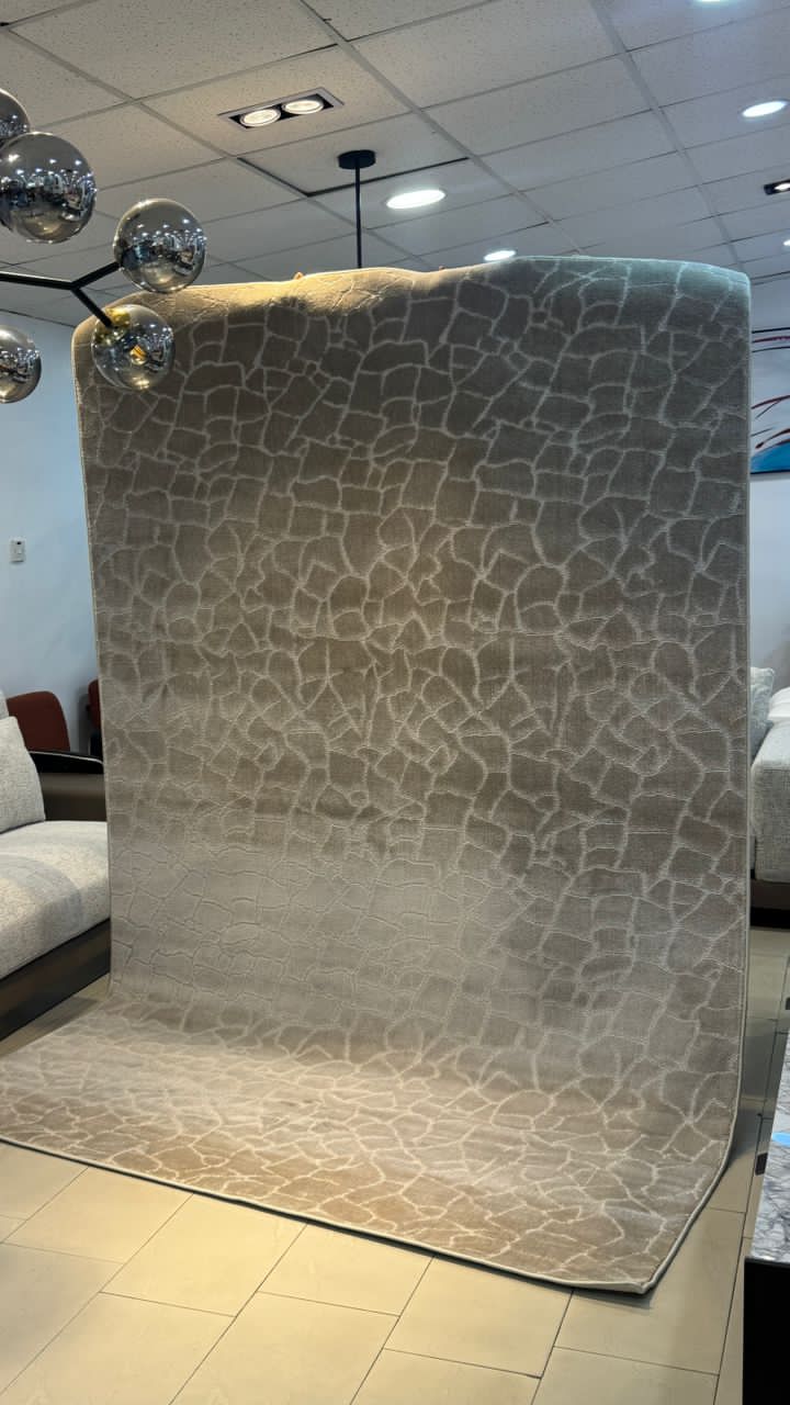 7 by 10ft rug