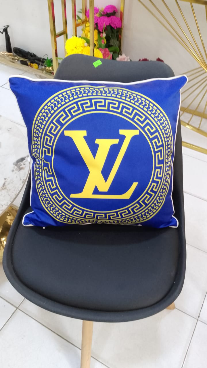 Throw pillows
