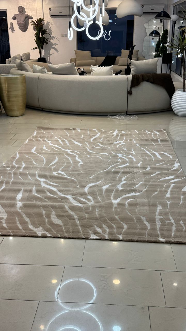 7 by 10ft rug
