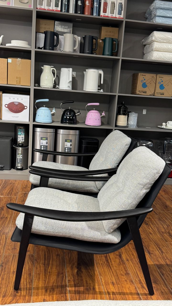 2 single Accent chairs