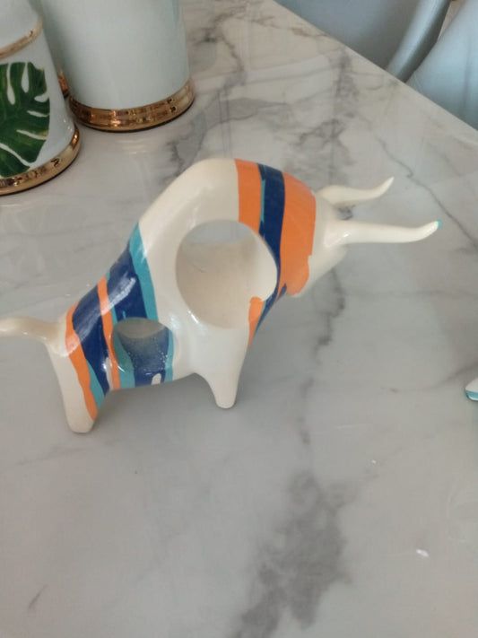 Bull decor