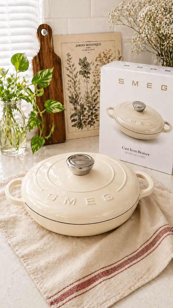 SMEG cast Iron braiser
