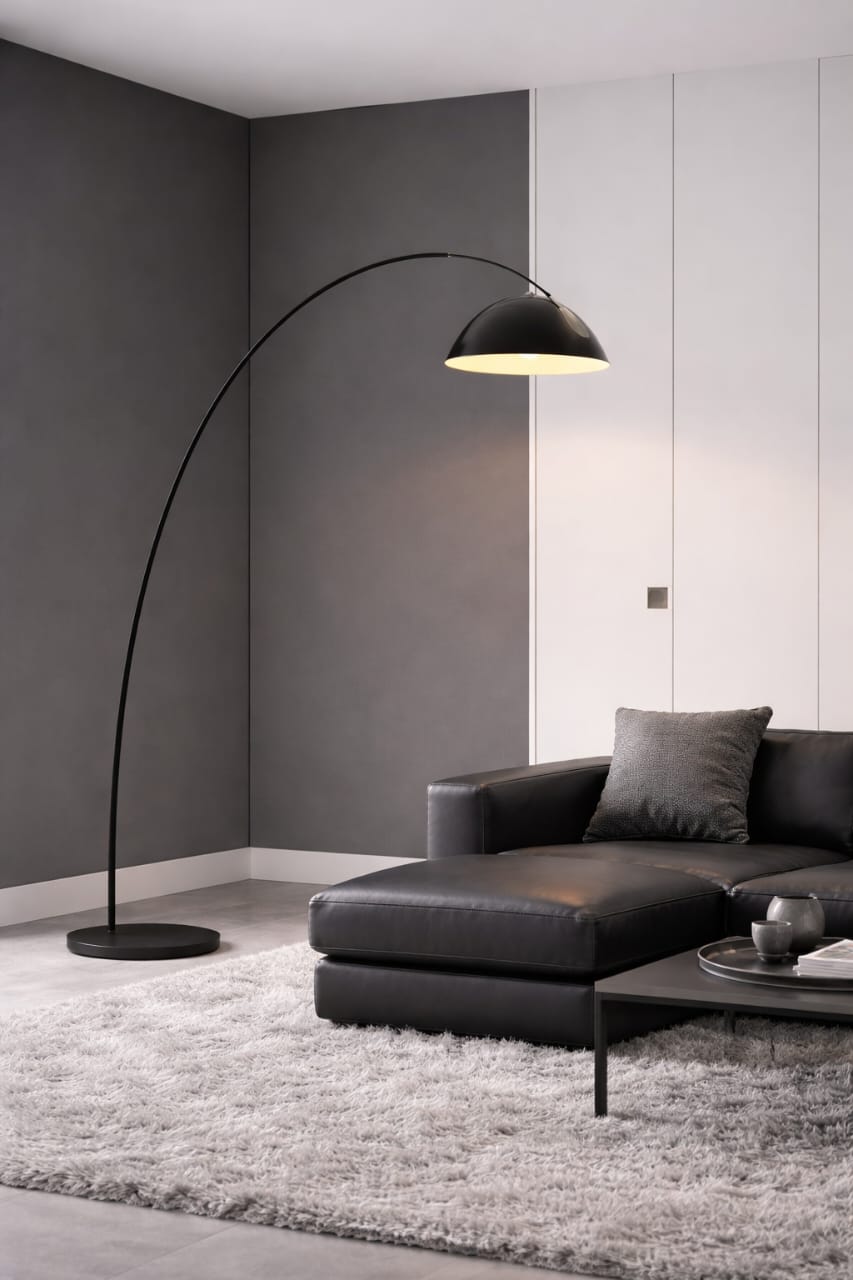 Curvy Standing lamp