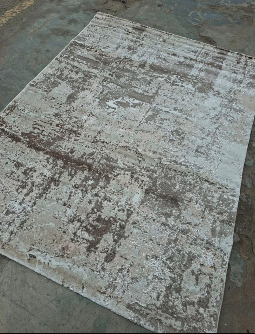7 by 10ft rug