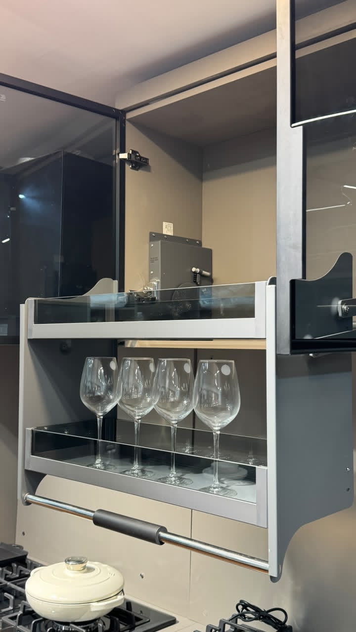 Kitchen Elevator pull-down storage basket( Glass design)