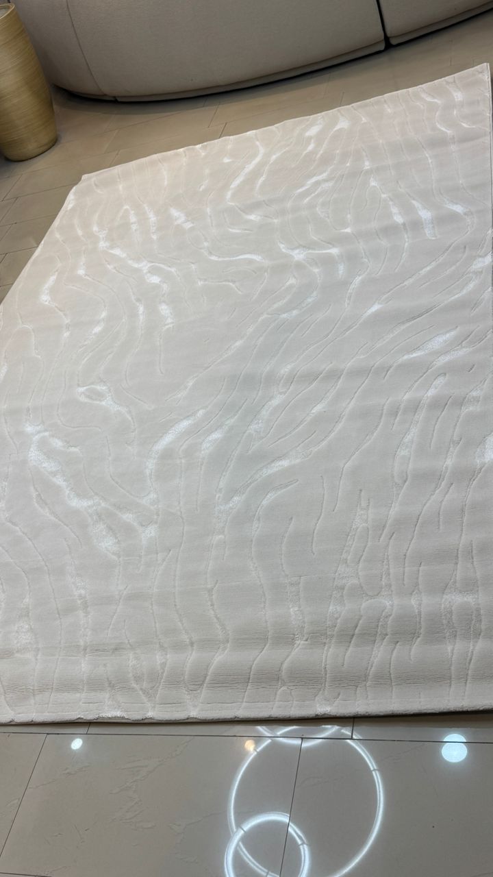 7 by 10ft rug