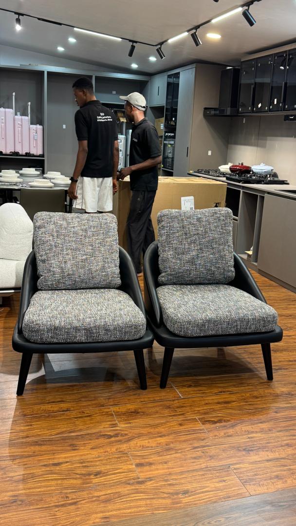 Accent chairs