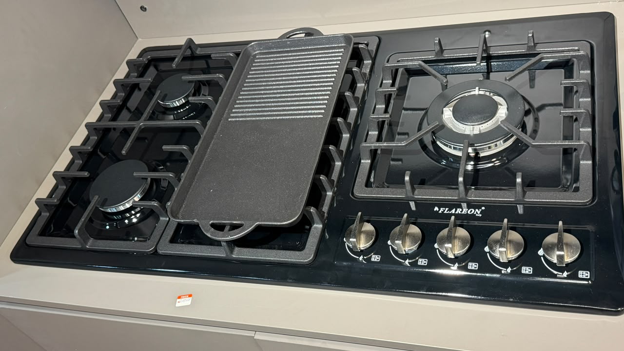In-built 5 Burner Gas Cooker