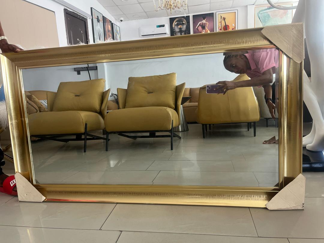 Mirror gold