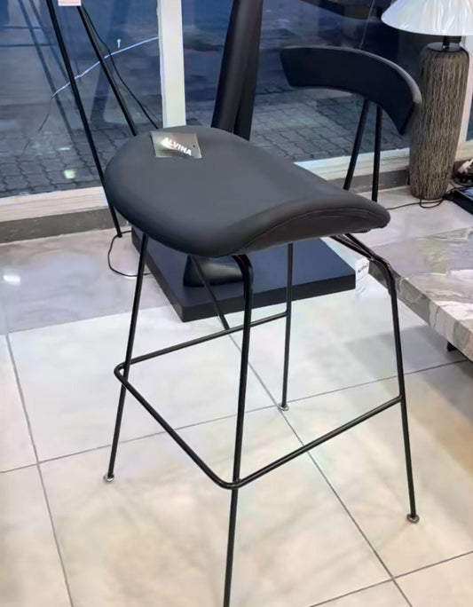 Bar stool