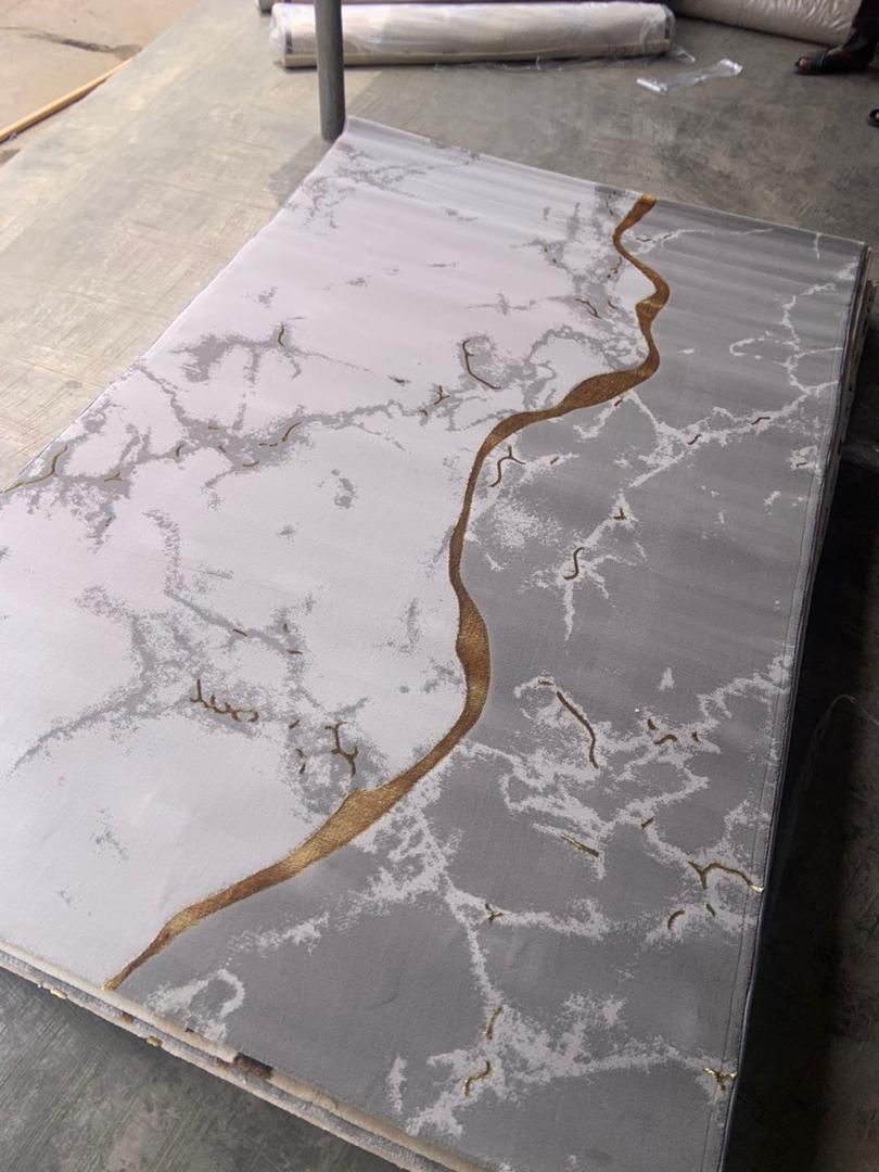 5 by 7ft rug