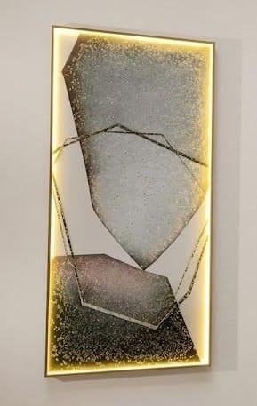 LED7 70 by 140cm crystal frame