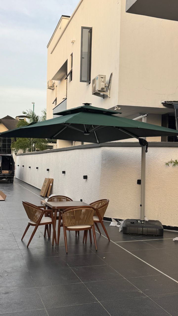 Outdoor Table and Chairs