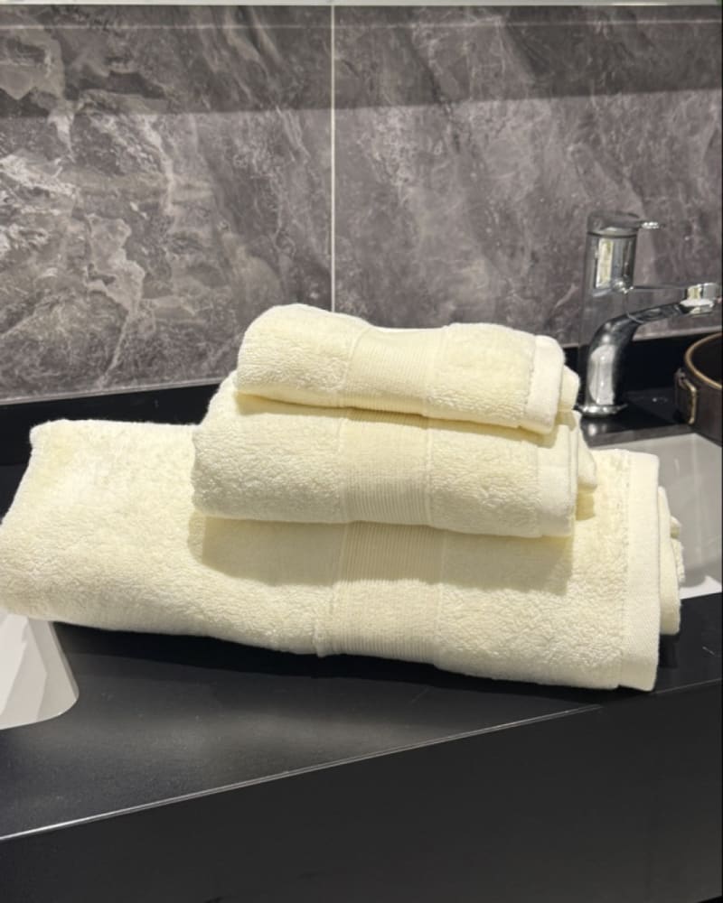 3 in 1 Hotel Grade pure Cotton bath towel set